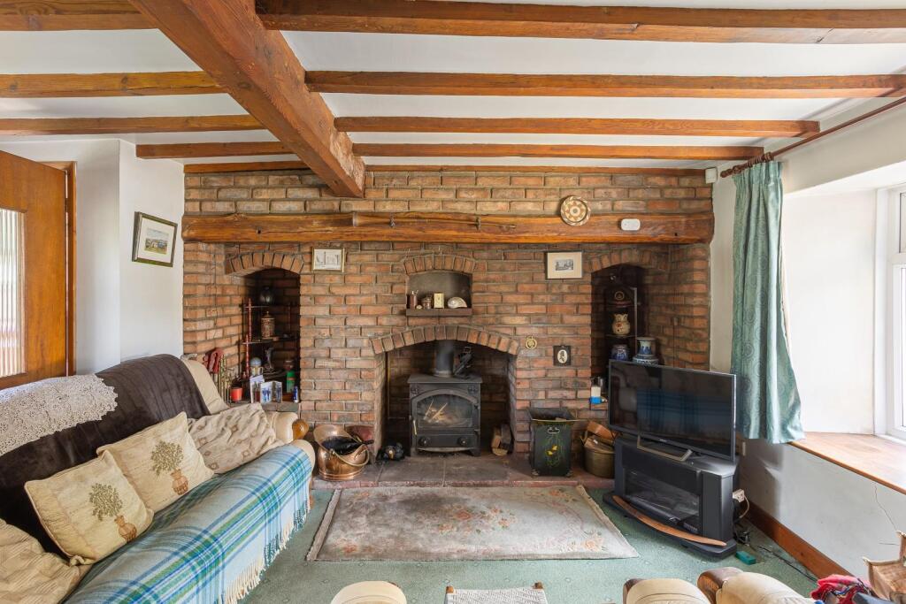 Rose Cottage, Thornton le Clay-M94A4891-HDR.jpg