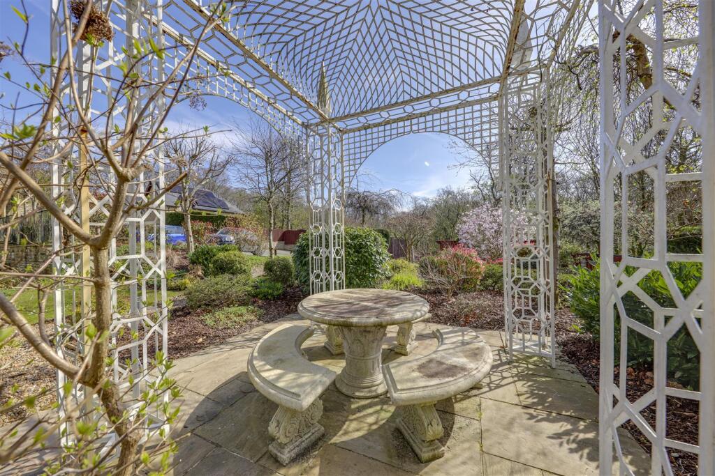 Communal Gardens Alt 3