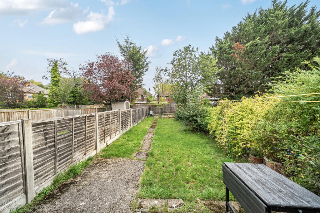 1361529-16-68daad...