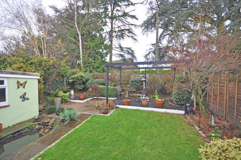 The Orchard, Ponthir