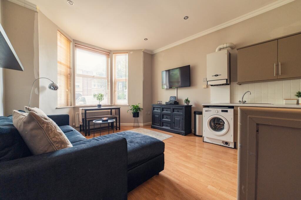 Award-winning Media team on EVERY Listing_2