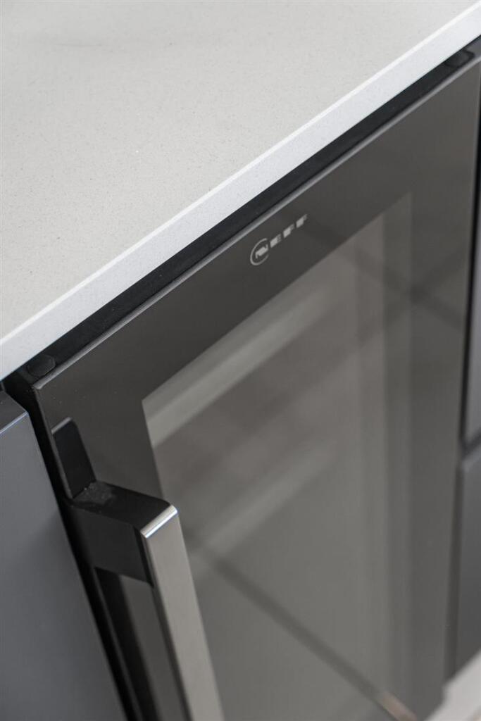 Kitchen Features