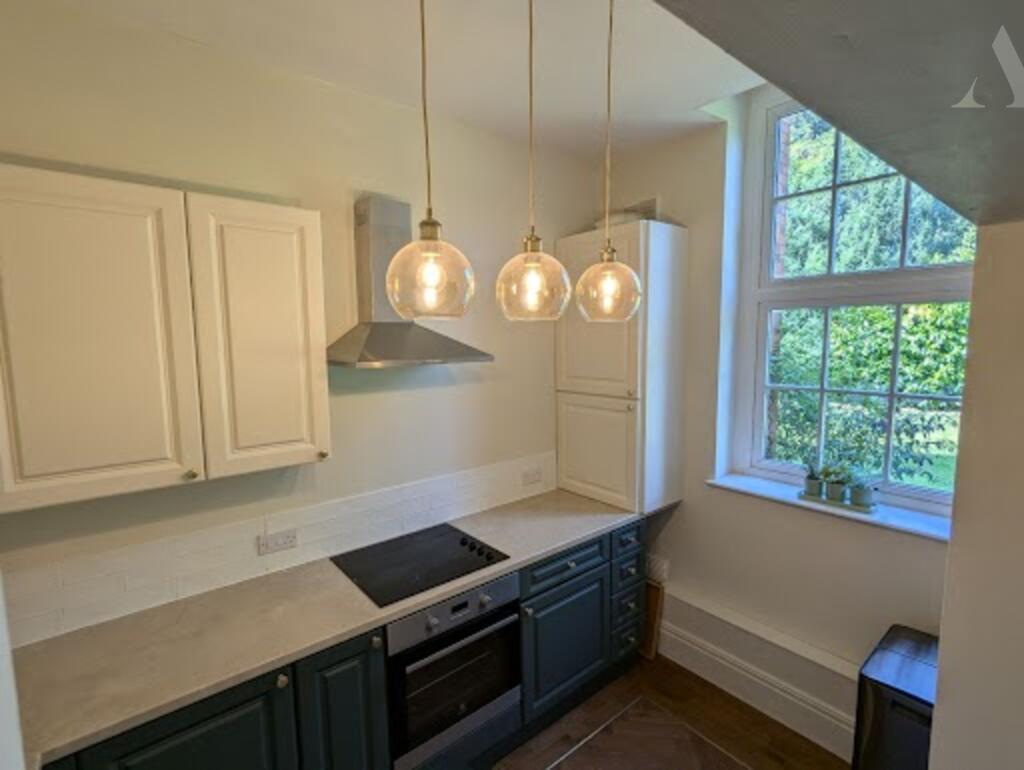 The Beeches - Kitchen (2)