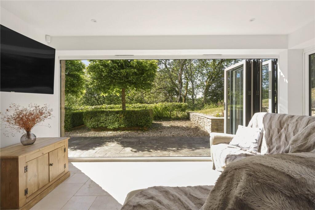 Sitting Area