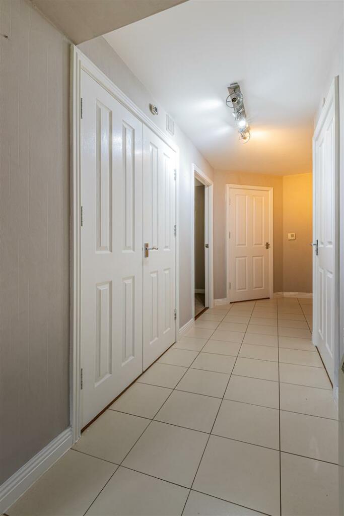 Marle Close 24-9.jpg