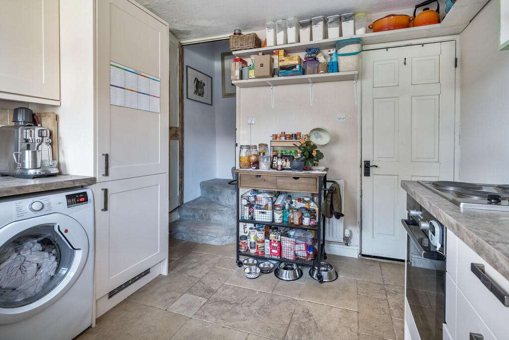 Fitted Kitchen