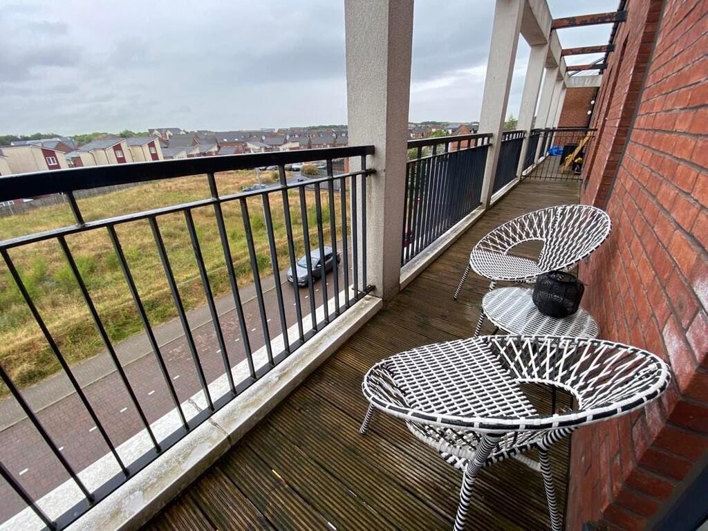 balcony