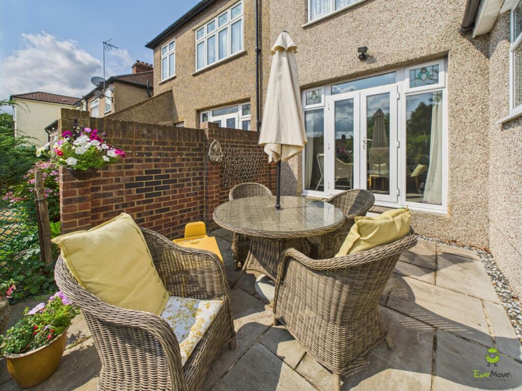 Presented by Robert at EweMove Bexleyheath and Dar