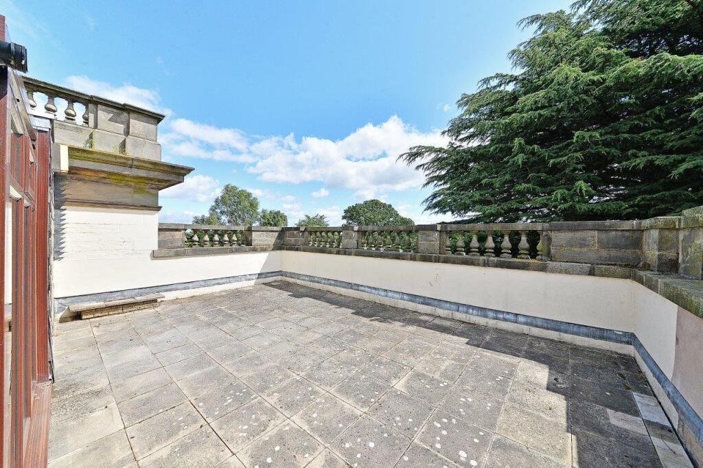 TERRACE 3.jpg