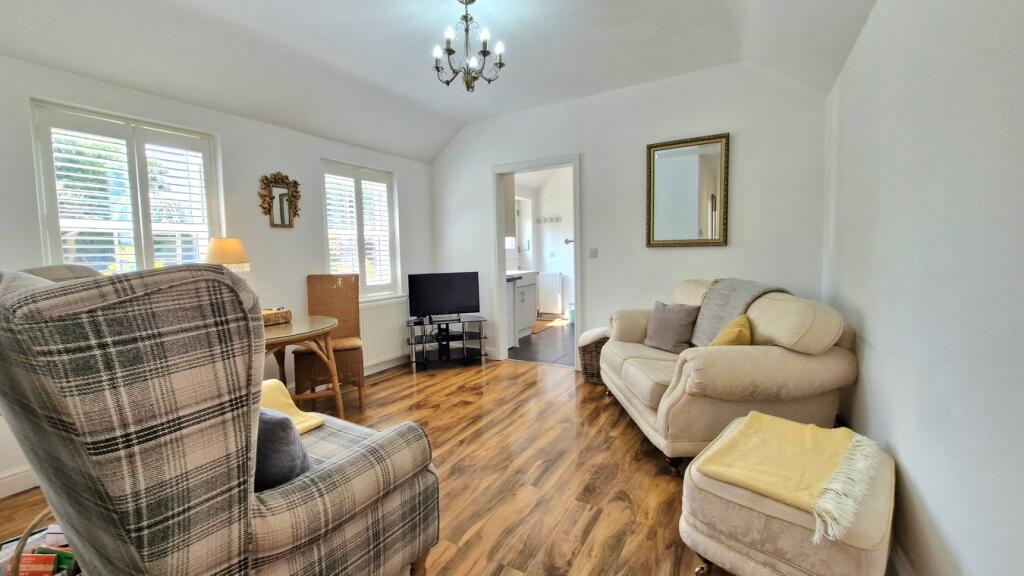Annexe - Living Room