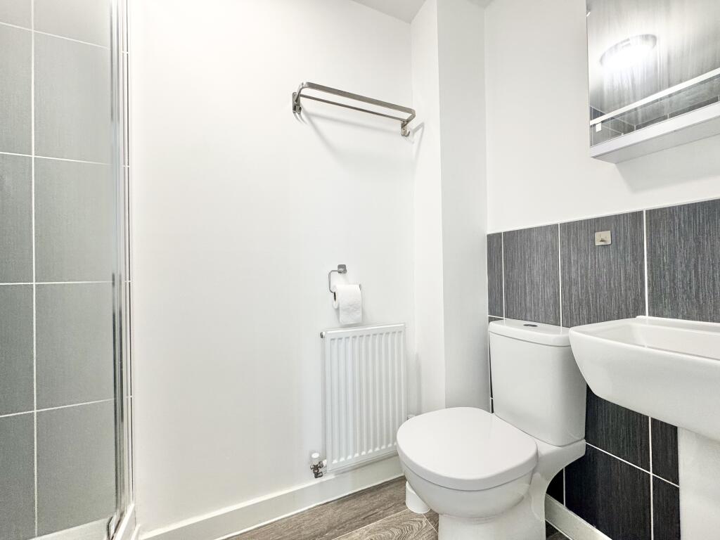 En-suite Bathroom