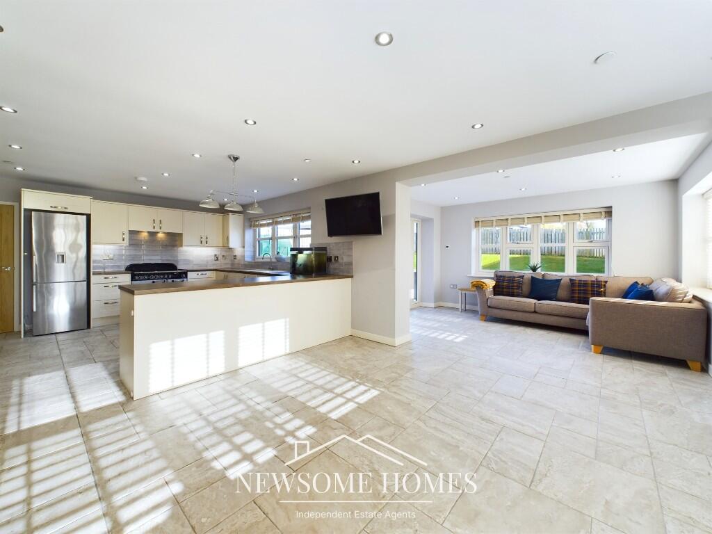 Family Room/ Kitchen