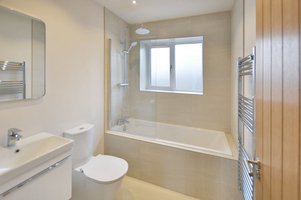 MAIN BATH