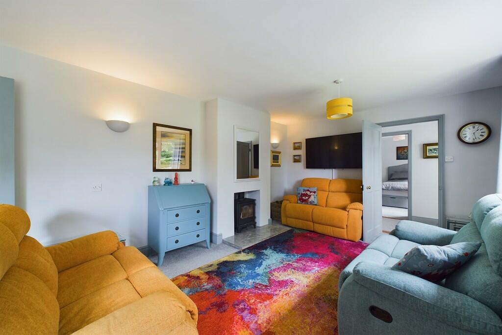 CAM01689G0-PR0401...