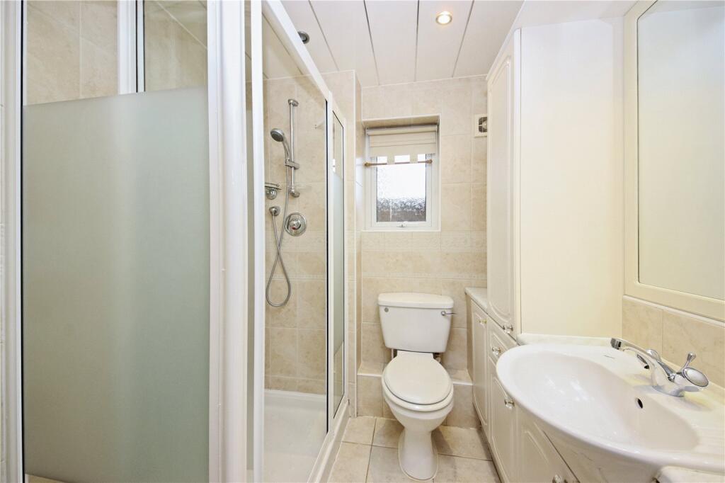 Shower Room/Wc