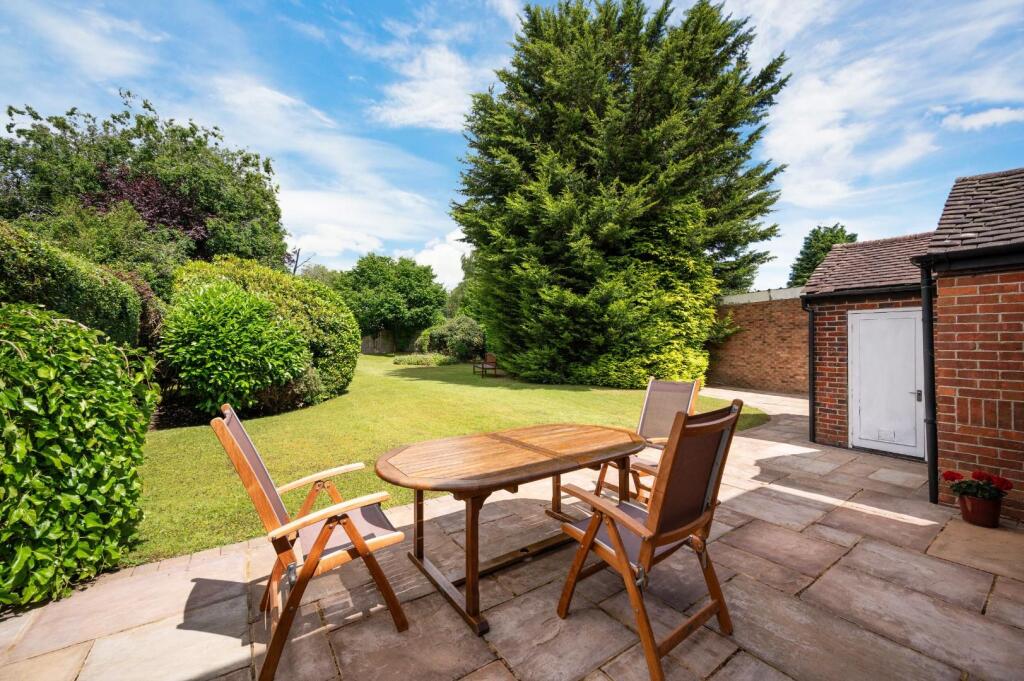 TATTENHAM WAY-13.jpg