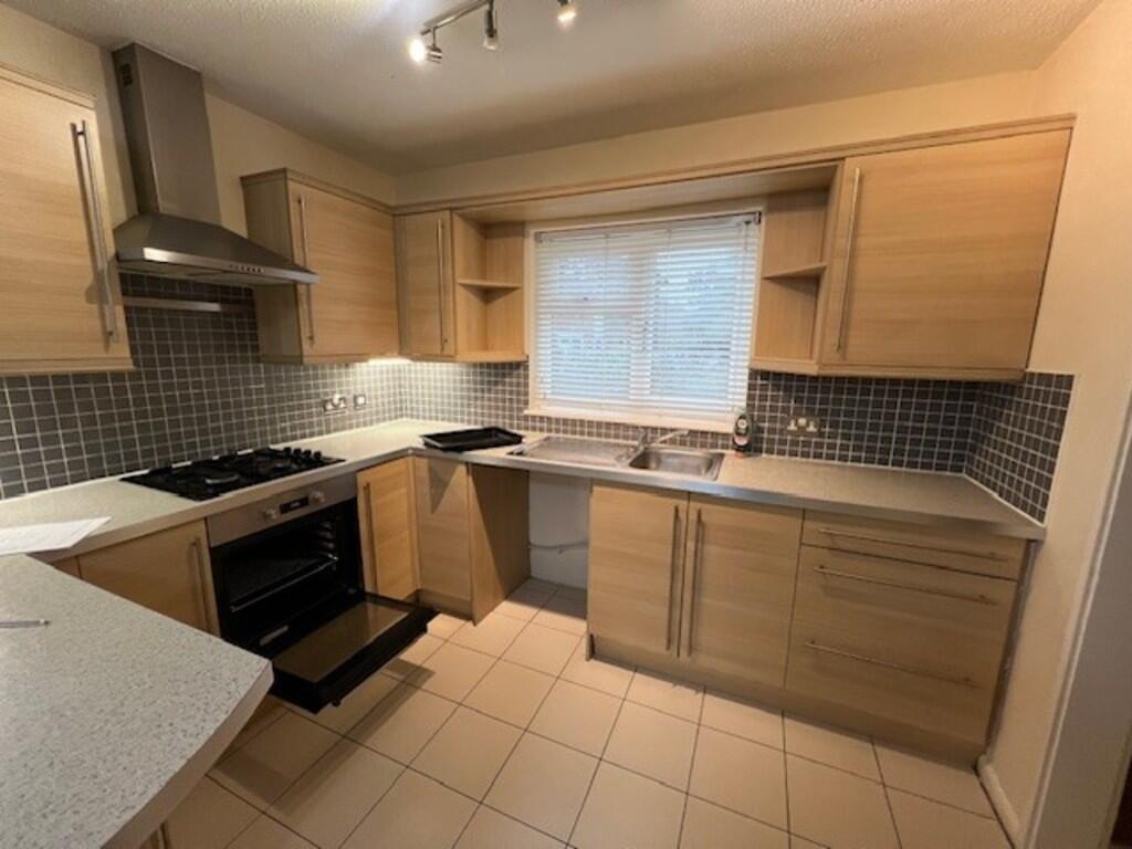 Post View Kitchen
