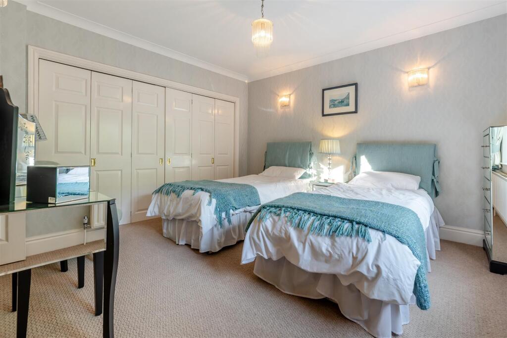 8645743-interior27.jpg