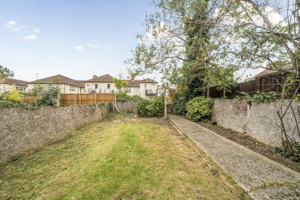 1365103-3-68e6324...