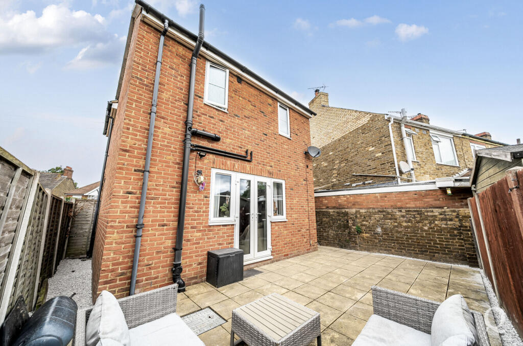 5c3d6770-4183-469...