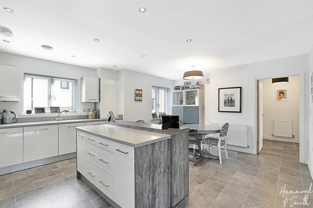 Kitchen/Living/Dining