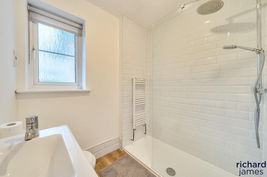 e6c579be15394e239d101431d3b6c3c8