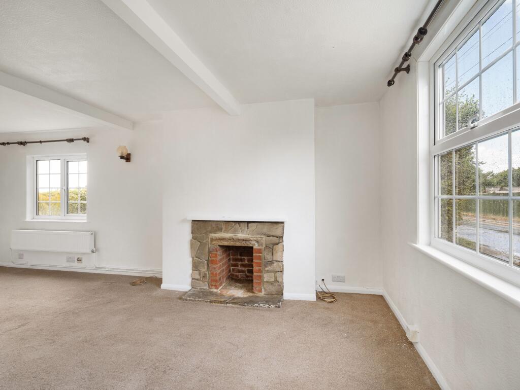 Living Room (view a)