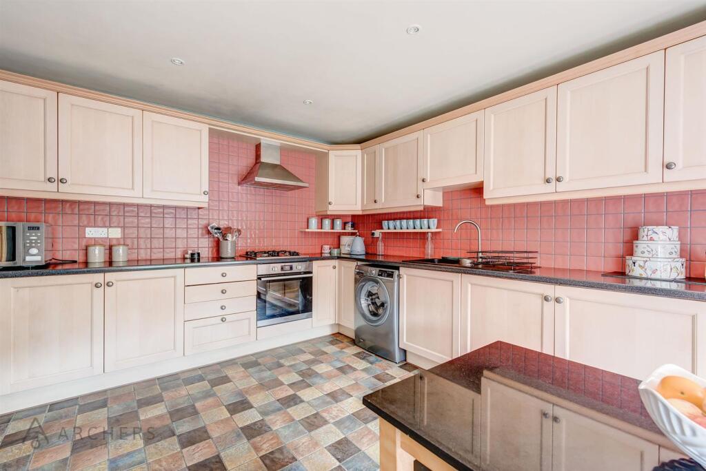 25TaptonMountClose(Interior)-12.jpg