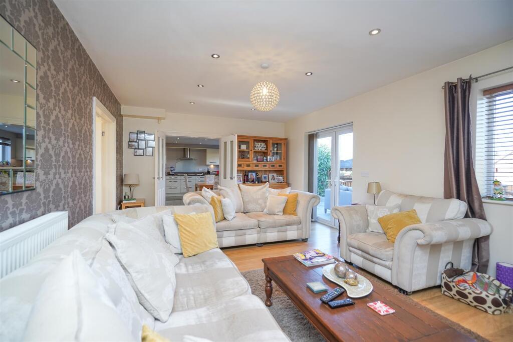 Kinross Street (8).jpg