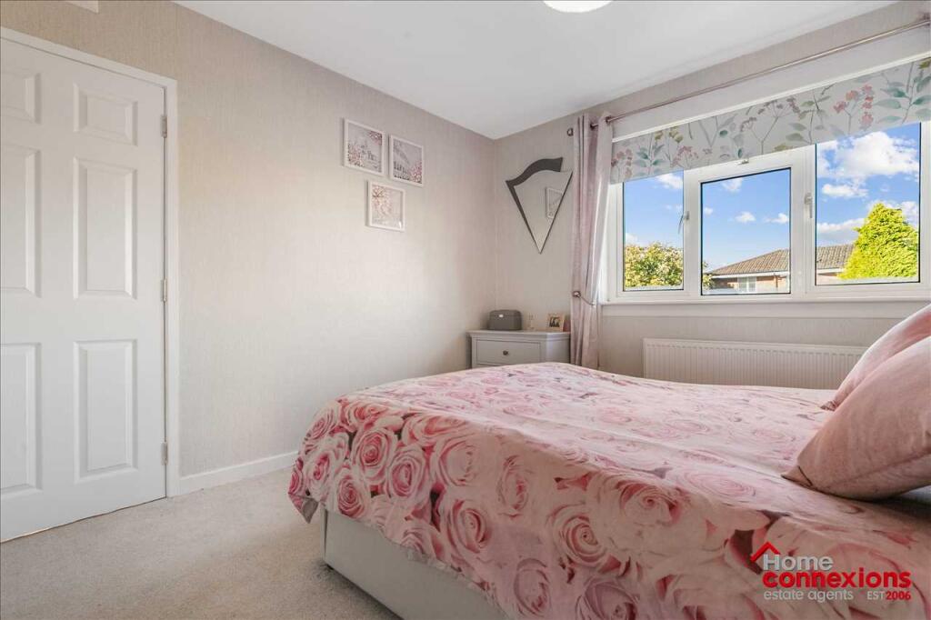 Bedroom One (2)