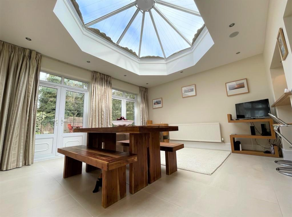 Orangery/family room