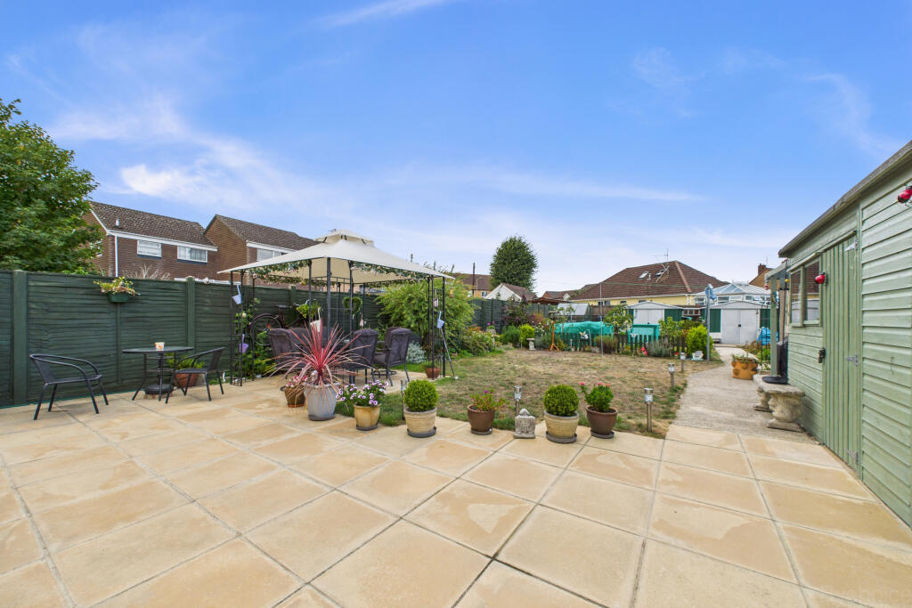 CAM05449G0-PR0027-STILL010