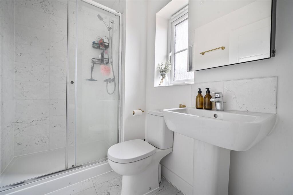 Ensuite