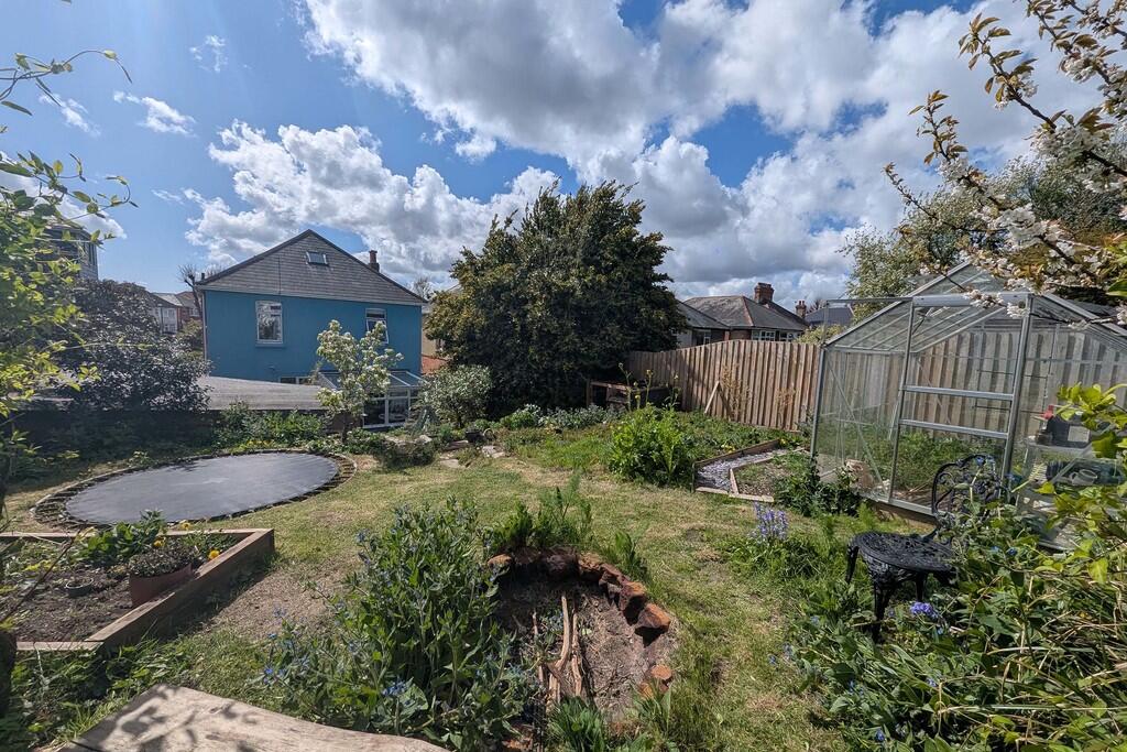 PXL_20250416_1328...