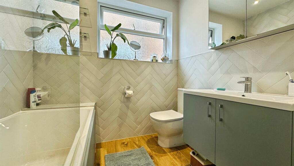 9a0947d4--4074-A11F-98EB2CB69651-72555-00001736892