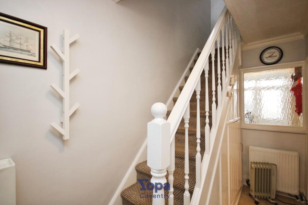 D1a7eab4-Entrance 20Hall.JPG