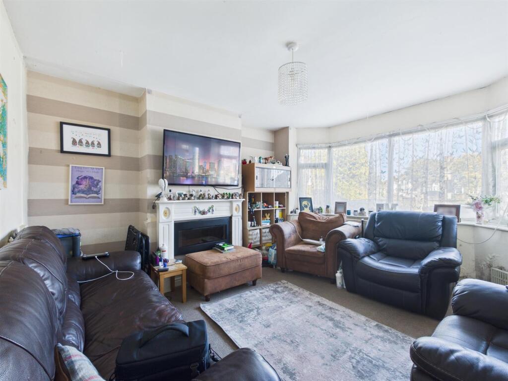 24 Victoria Road (8).jpg