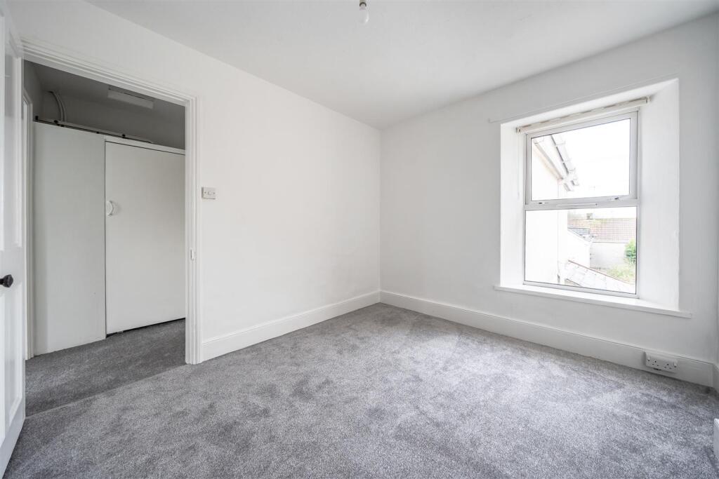 Moor View Bed 2..JPG