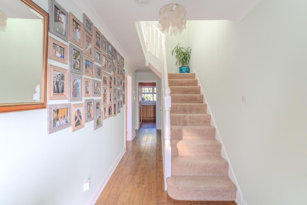 41 Holyrood Drive (8 of 36)