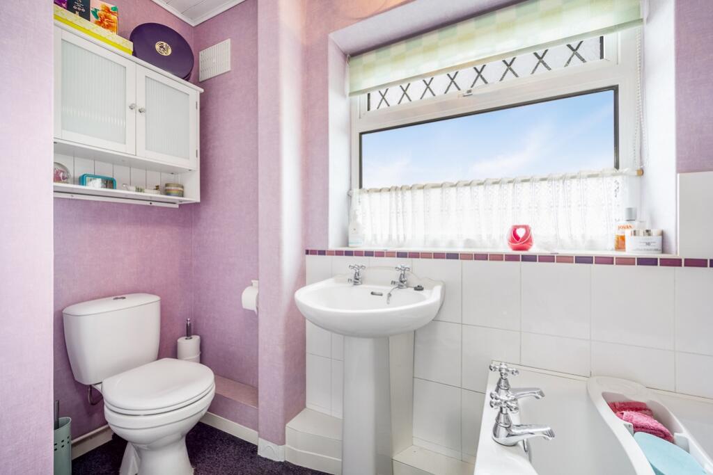 238 Broadgate (Weston)-35