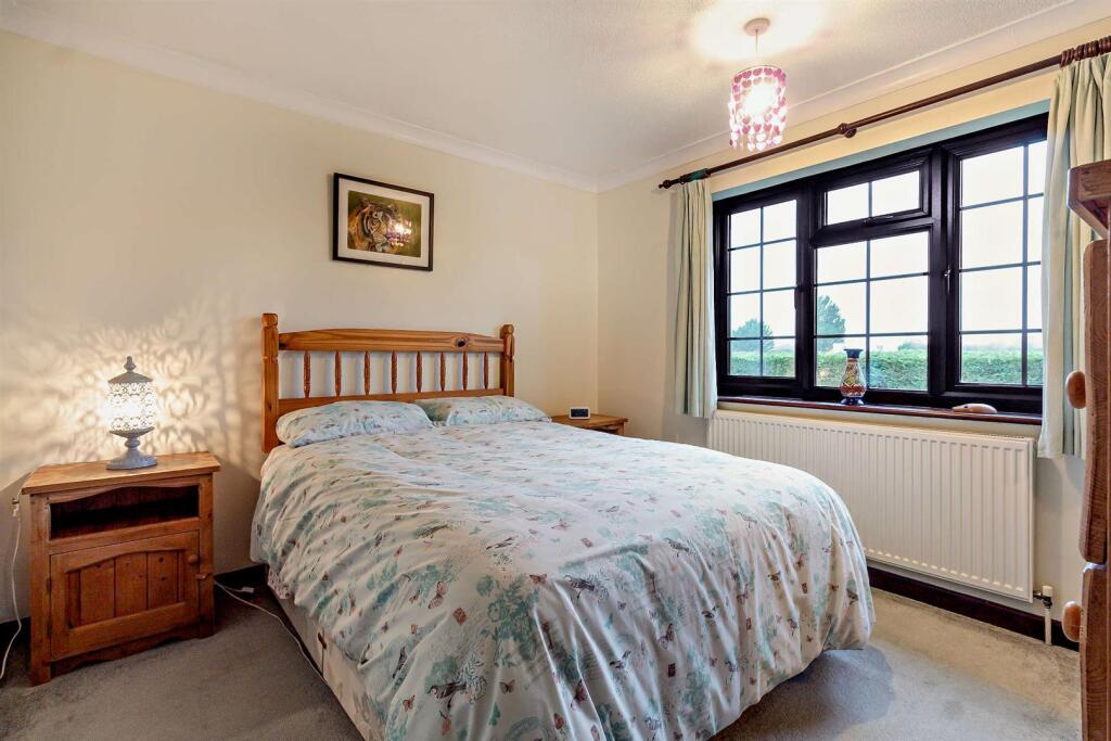 8674002-interior06-800.jpg