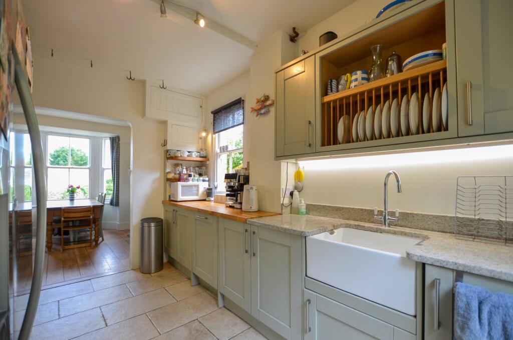 To Book A Viewing Call TPS Lostwithiel on 01208 87