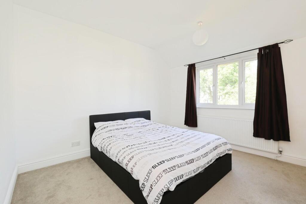BEDROOM NO.1