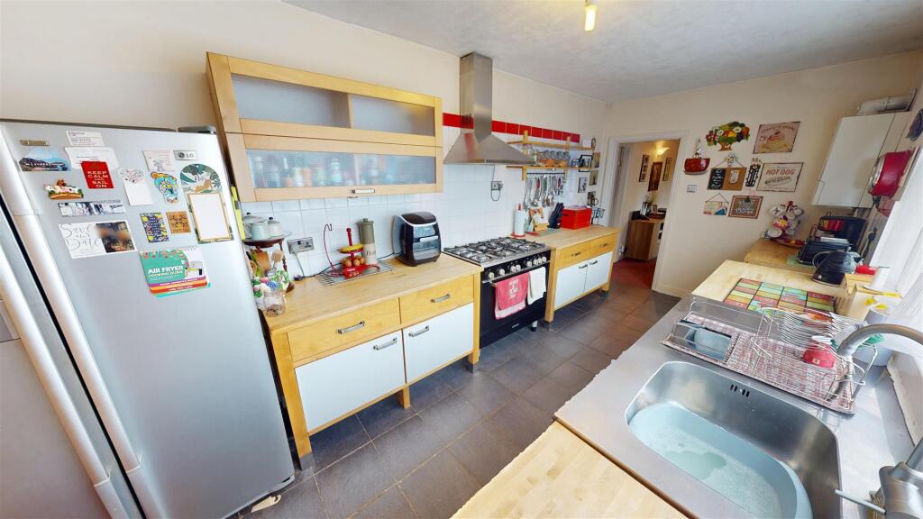 Eccleston Gardens Kitchen