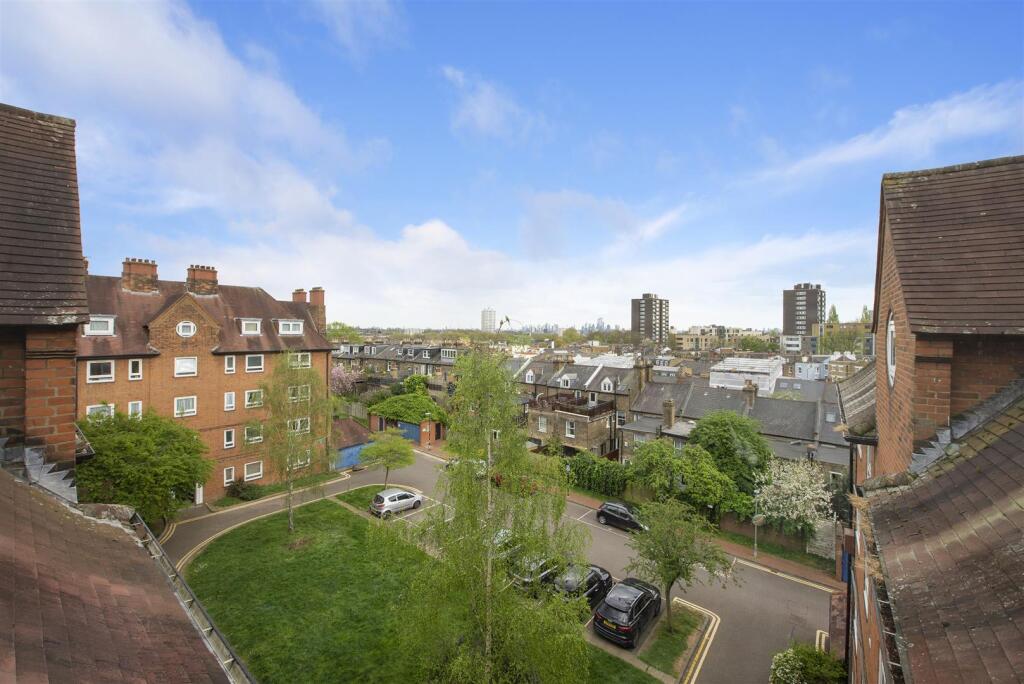 52242  Hi res (7).jpg