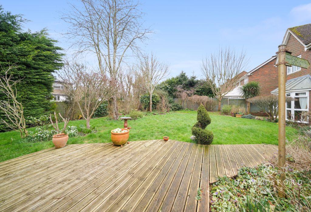 Dental Close, Sittingbourne - Garden