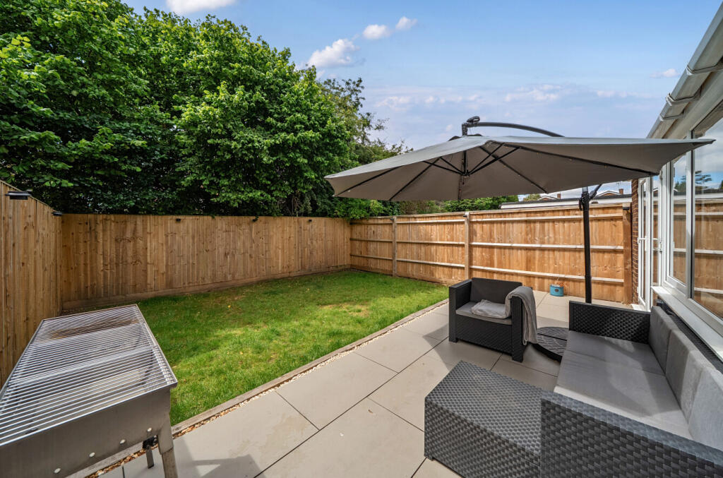 1323740-9-686e501...