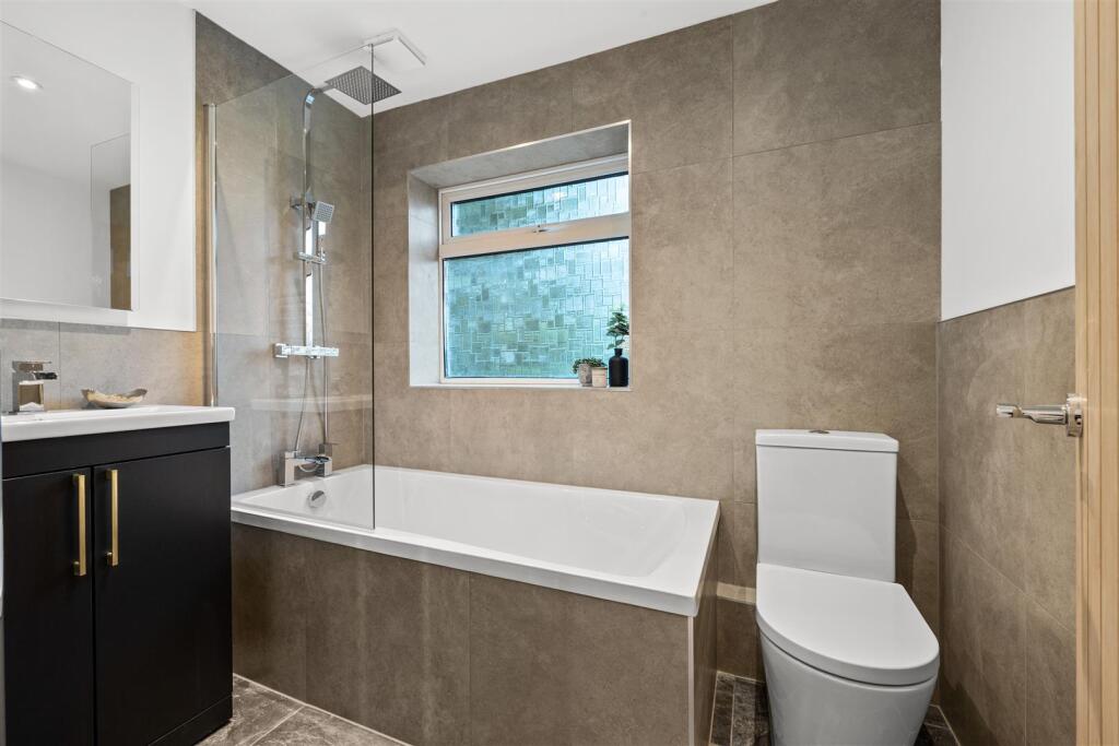 59 Fallibroome Road-46.jpg