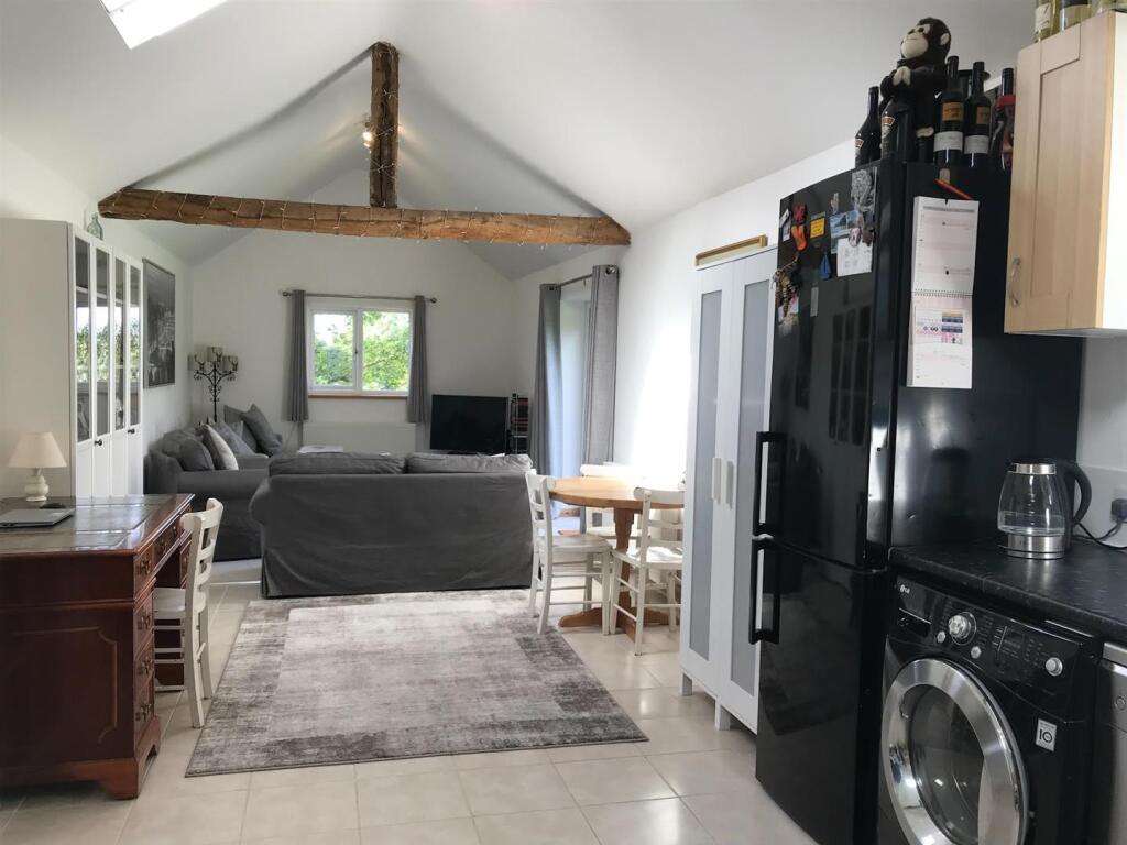 Dining Area (Annexe)