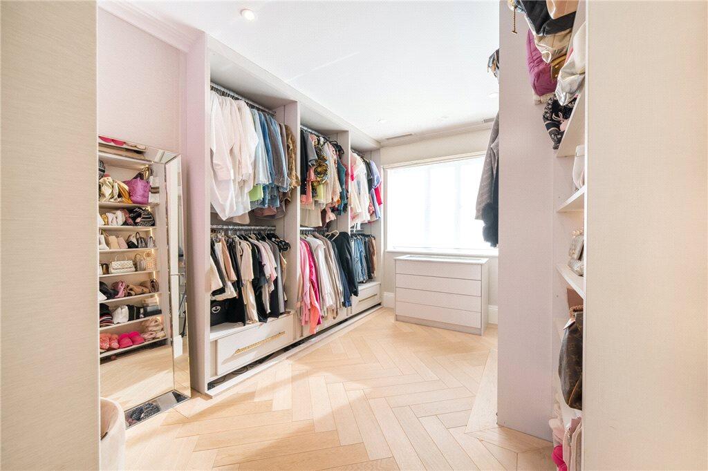 Dressing Room